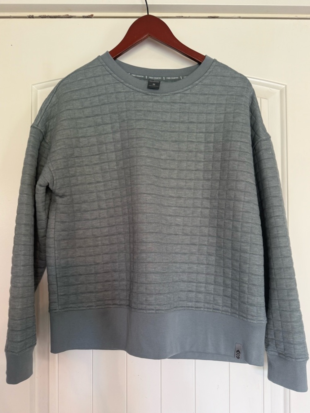 Free Country Women’s Quilted Crewneck Sweater - Gray M